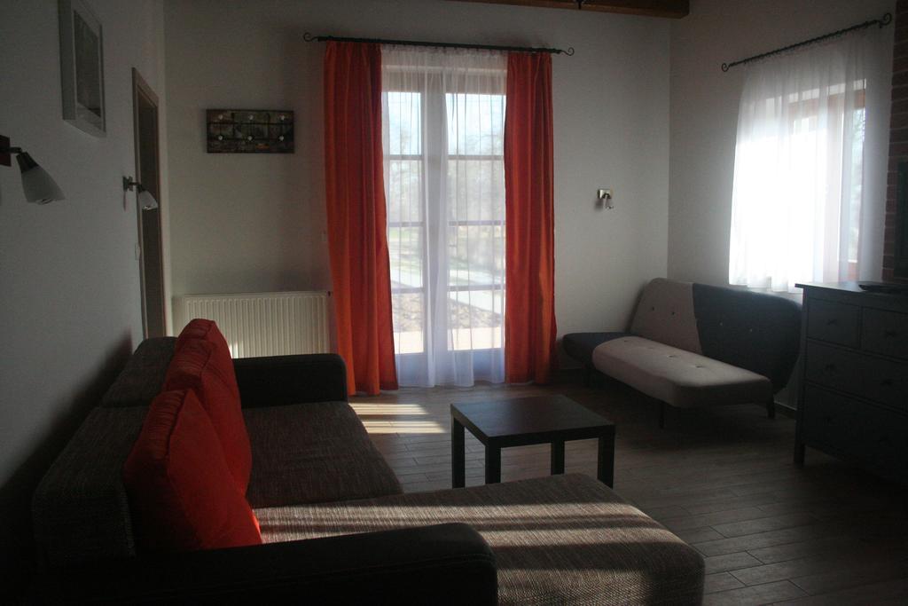 Malomko Apartman Zsira Dış mekan fotoğraf