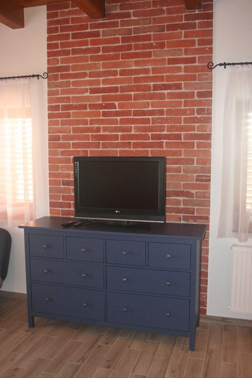 Malomko Apartman Zsira Dış mekan fotoğraf